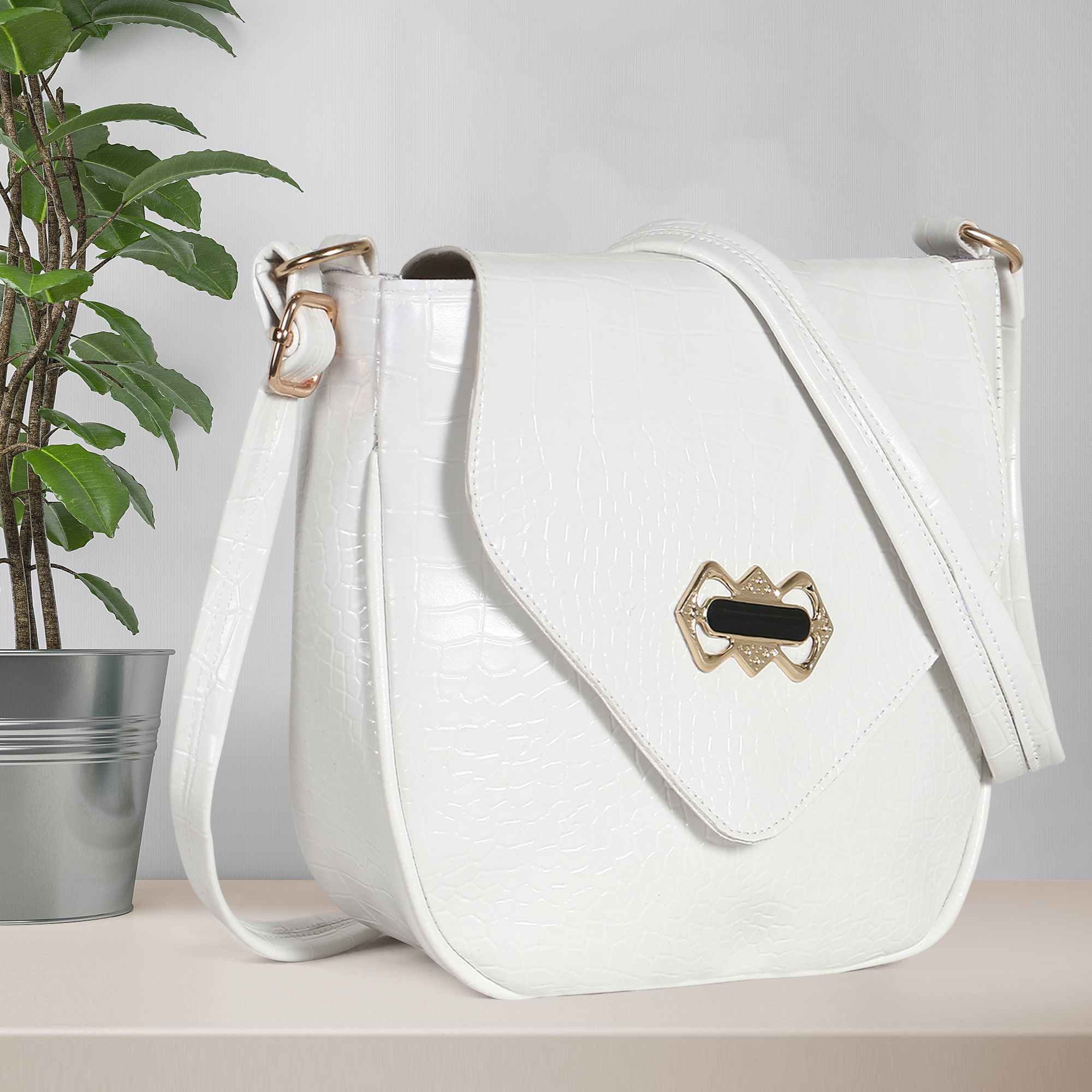 Sling Croco White Bag